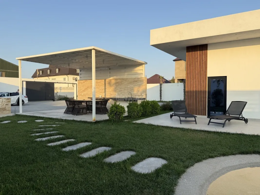 Kirayə verilir 4 otaqlı həyət evi 380 m²