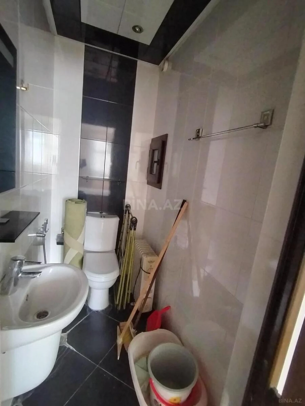 Satılır 2 otaqlı mənzil 95 m²