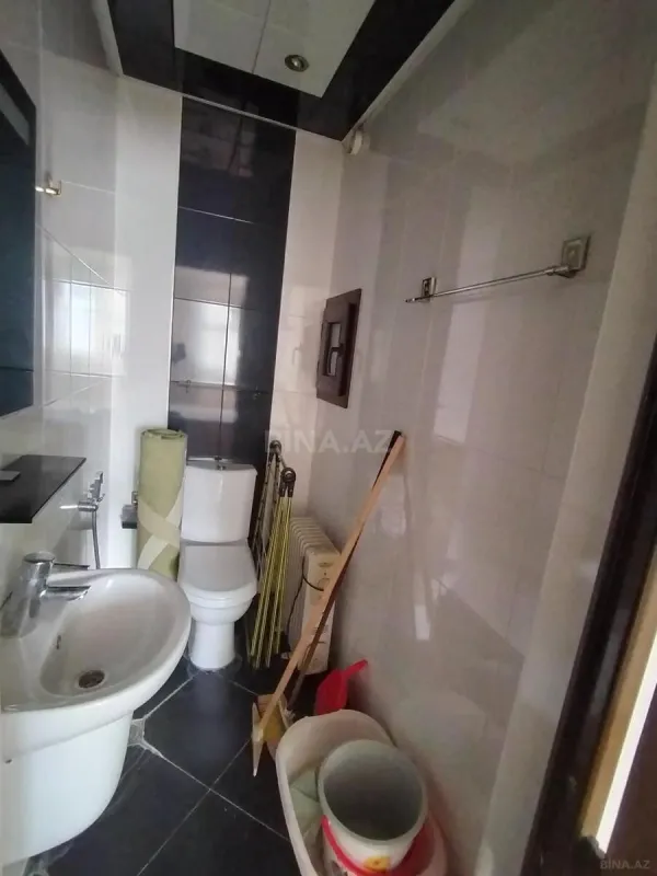 Satılır 2 otaqlı mənzil 95 m²