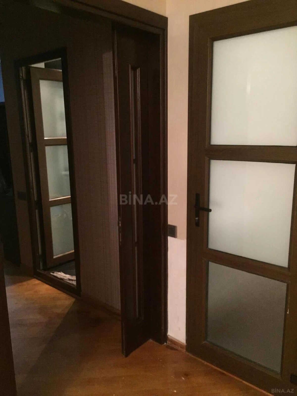 Satılır 2 otaqlı mənzil 95 m²