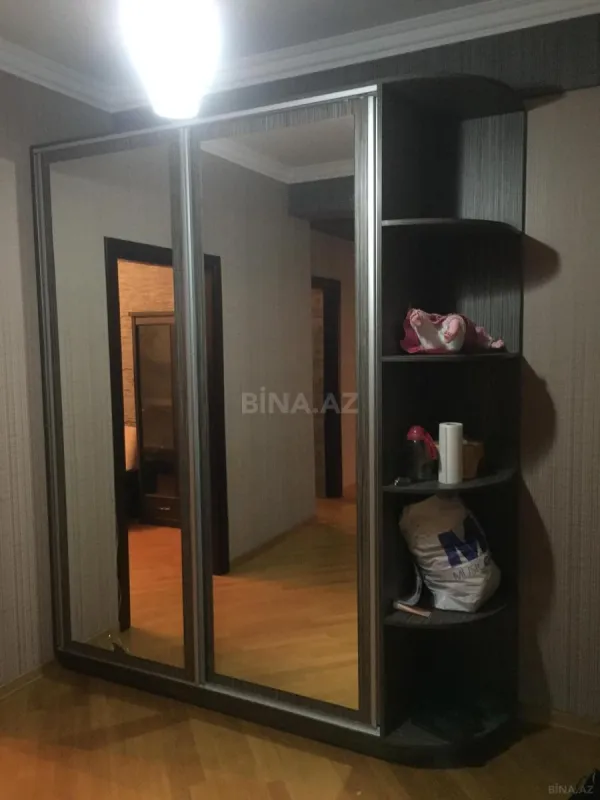 Satılır 2 otaqlı mənzil 95 m²