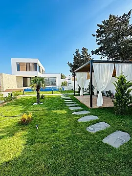 Kirayə verilir 4 otaqlı həyət evi 350 m²