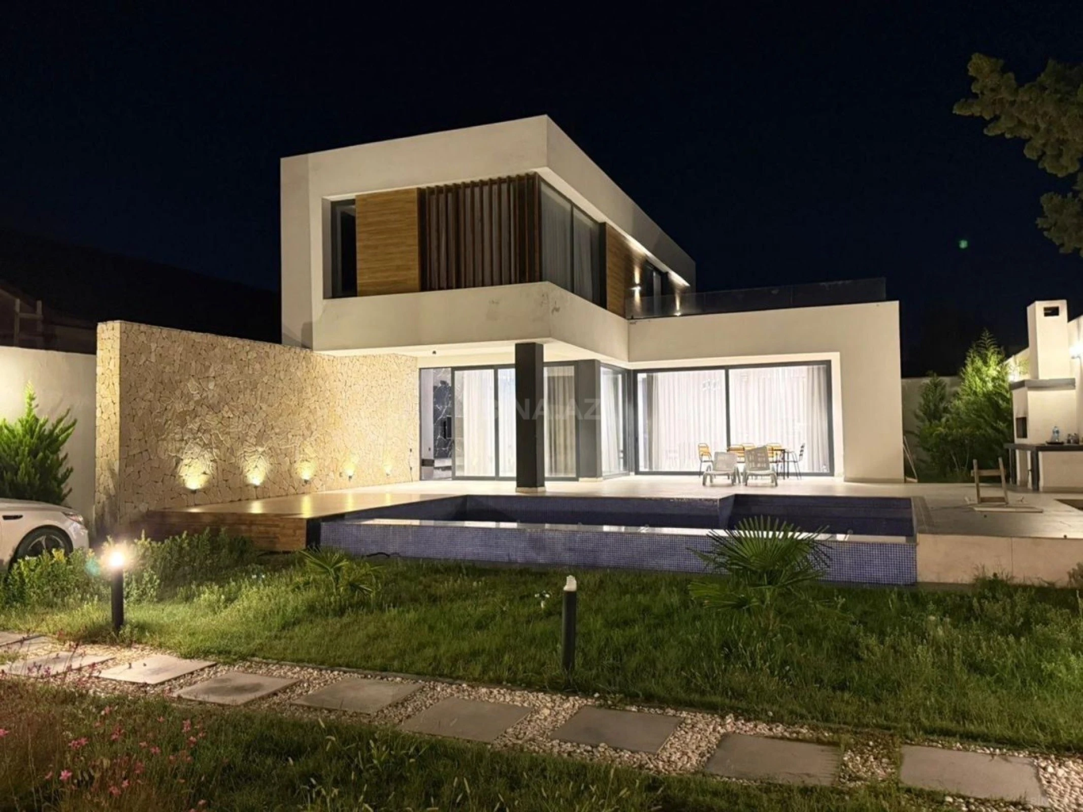 Kirayə verilir 4 otaqlı həyət evi 350 m²