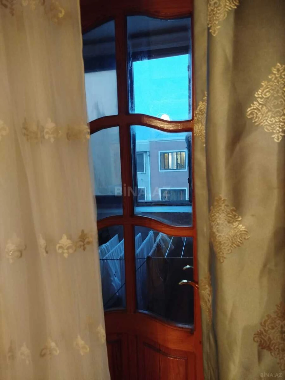 Satılır 3 otaqlı mənzil 90 m²