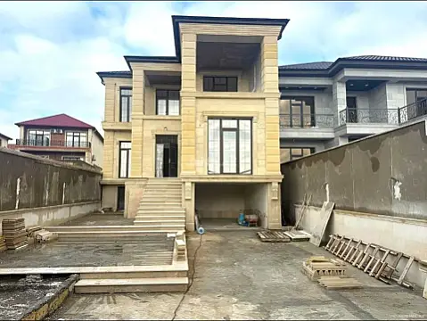 Satılır 6 otaqlı həyət evi 440 m² — Bakı, Badamdar 6 otaq 440.00 m²
