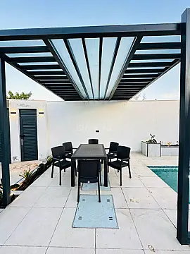 Kirayə verilir 4 otaqlı həyət evi 240 m²