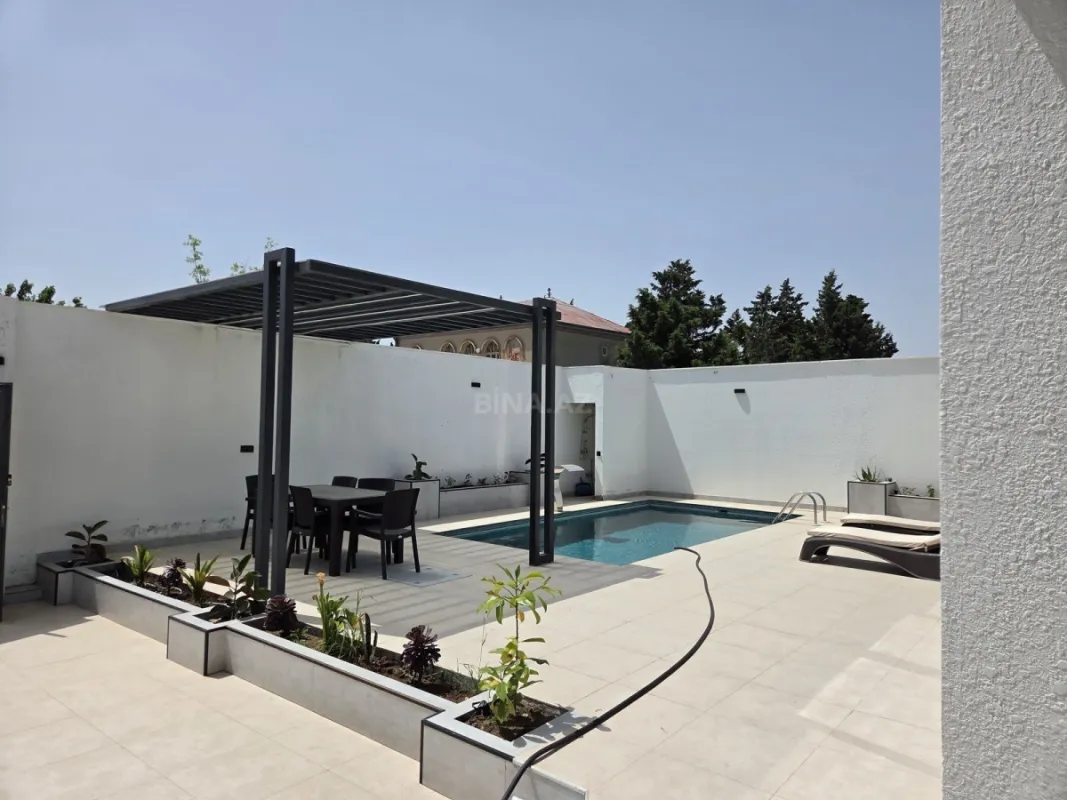 Kirayə verilir 4 otaqlı həyət evi 240 m²