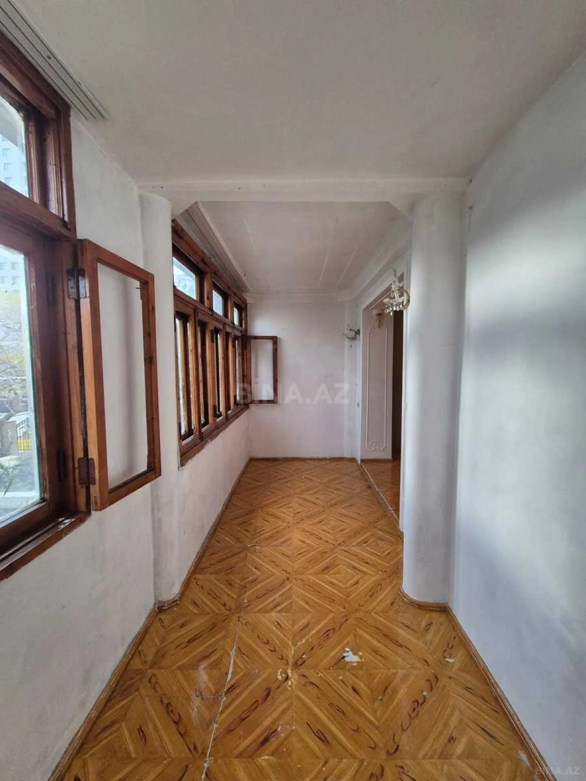 Satılır 2 otaqlı mənzil 65 m²