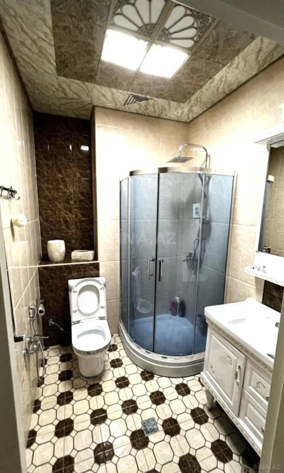 Kirayə verilir 3 otaqlı mənzil 110 m²