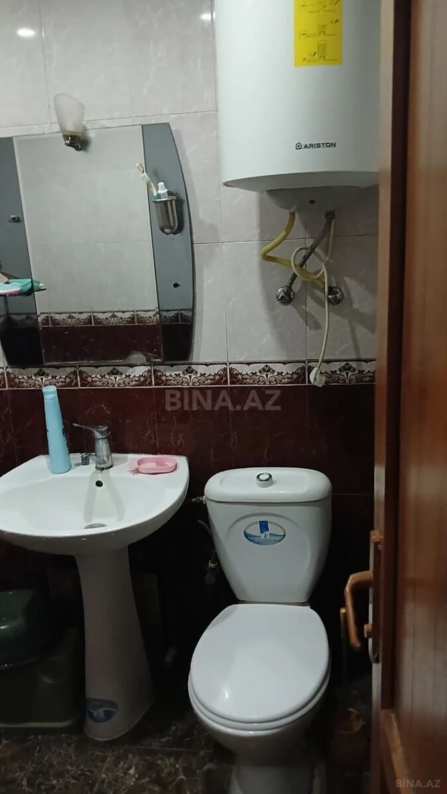 Satılır 2 otaqlı mənzil 55 m²