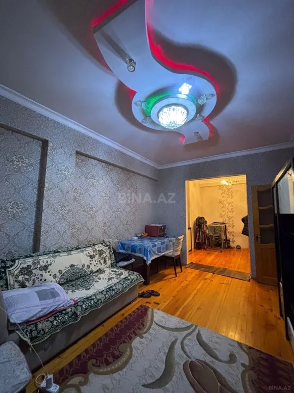 Satılır 2 otaqlı mənzil 55 m²