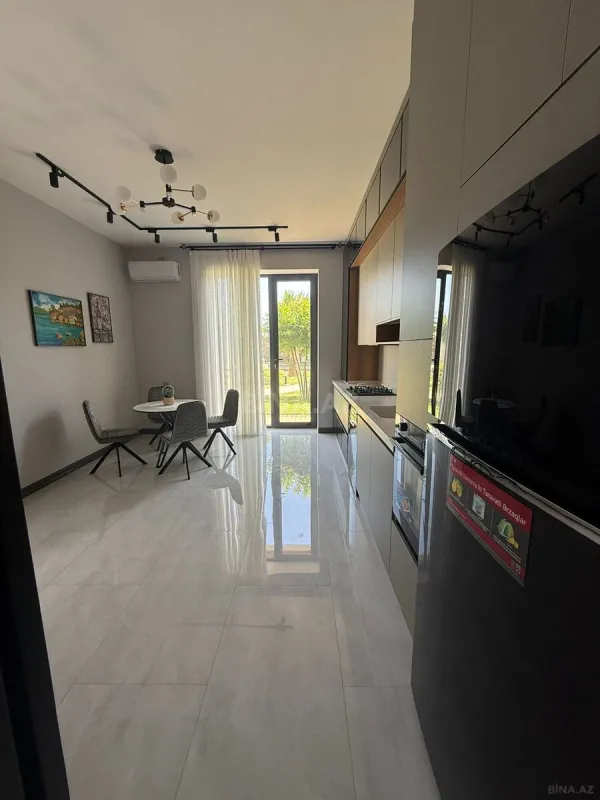 Kirayə verilir 5 otaqlı həyət evi 350 m²