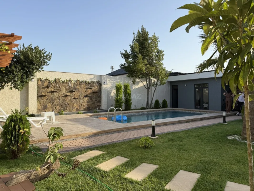 Kirayə verilir 5 otaqlı həyət evi 350 m²