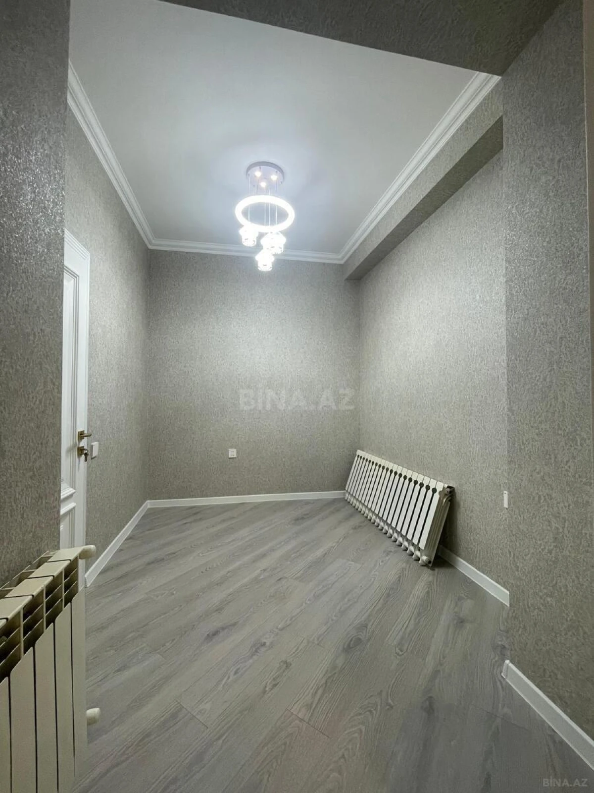 Satılır 3 otaqlı mənzil 75 m²