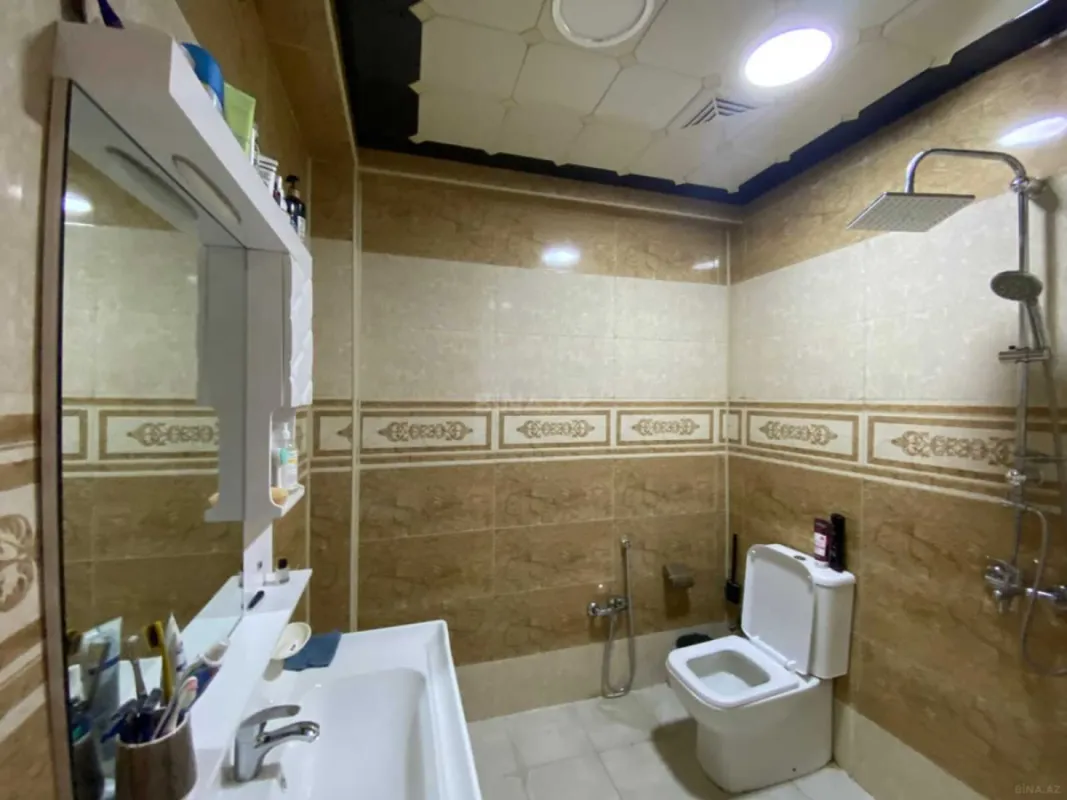 Satılır 3 otaqlı mənzil 119 m²