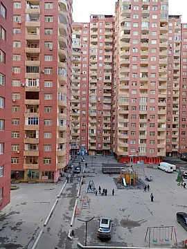 Satılır 3 otaqlı mənzil 119 m²