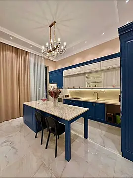 Kirayə verilir 5 otaqlı həyət evi 320 m²