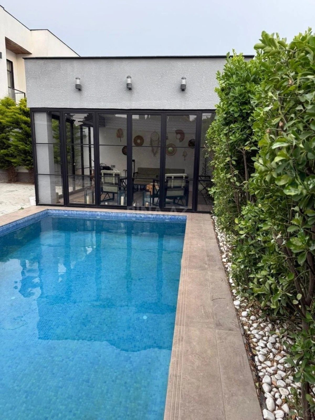 Kirayə verilir 4 otaqlı həyət evi 200 m²