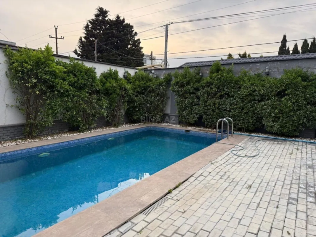 Kirayə verilir 4 otaqlı həyət evi 200 m²