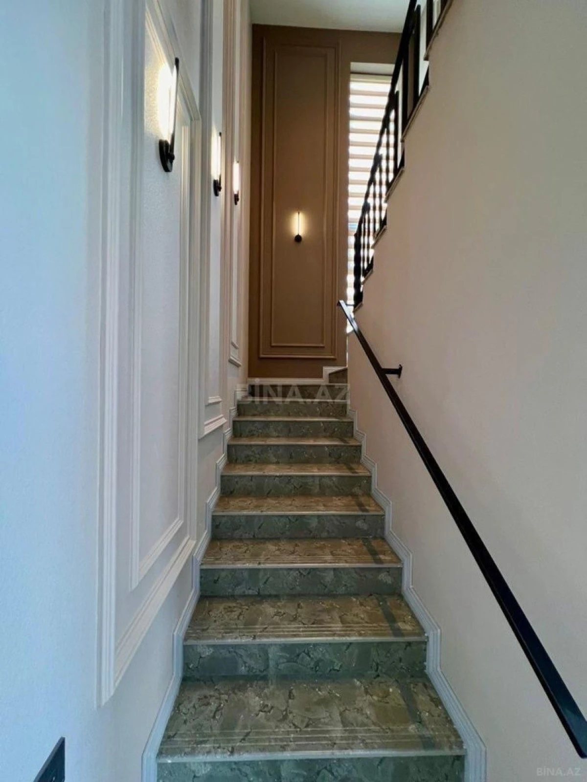 Kirayə verilir 4 otaqlı həyət evi 200 m²