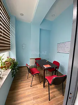 Kirayə verilir 5 otaqlı ofis 120 m²