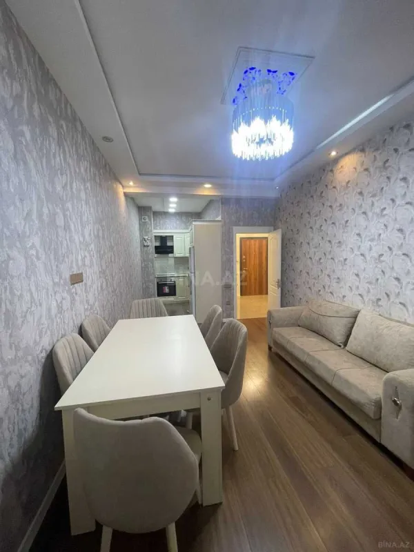 Kirayə verilir 2 otaqlı mənzil 60 m²