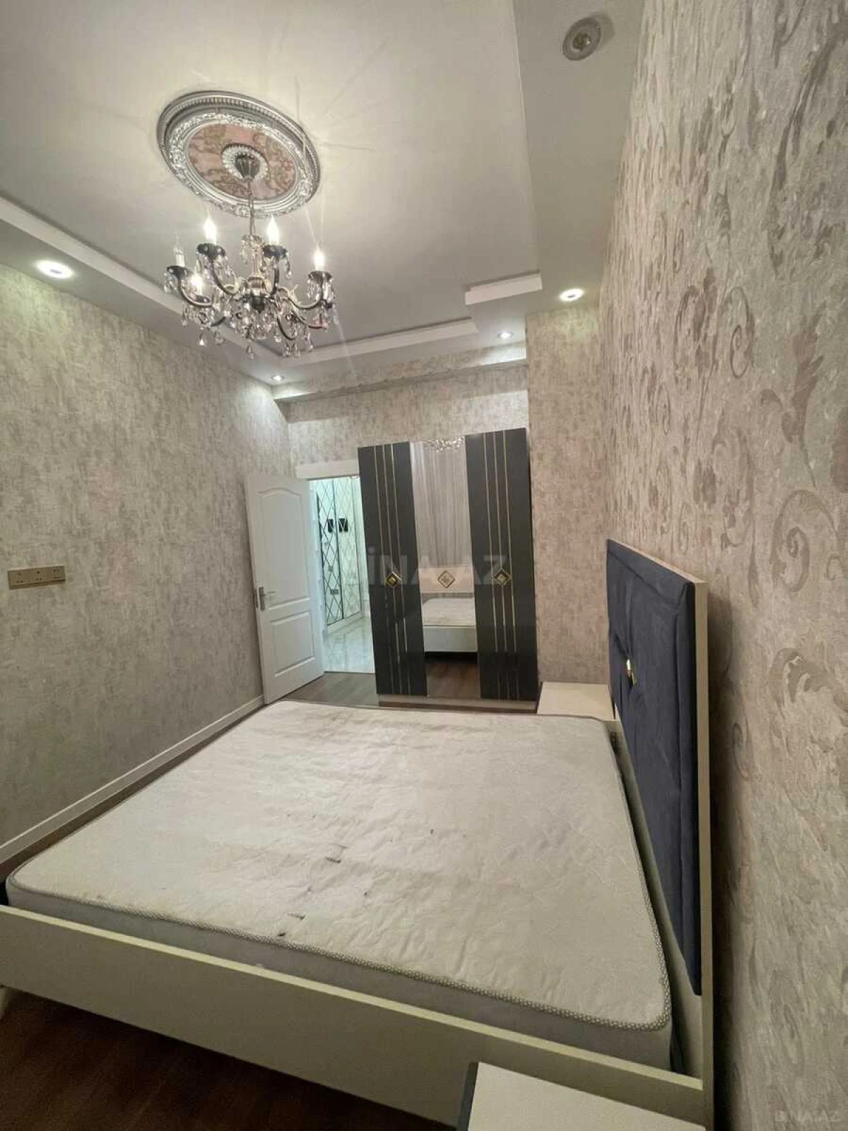 Kirayə verilir 2 otaqlı mənzil 60 m²
