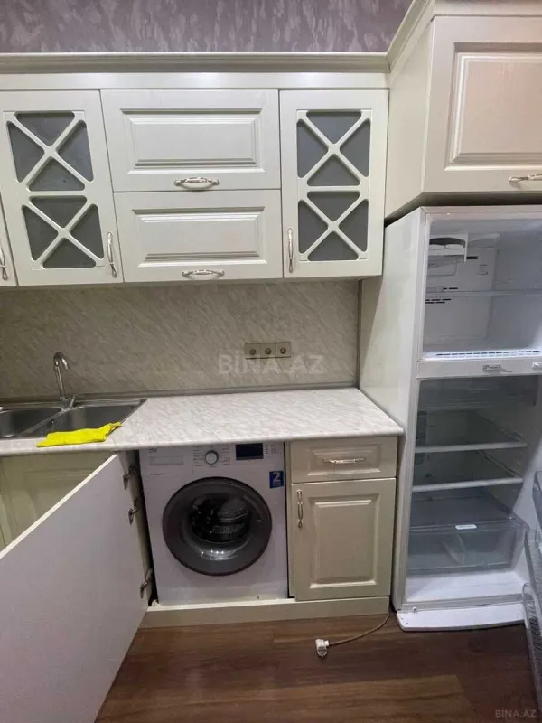 Kirayə verilir 2 otaqlı mənzil 60 m²