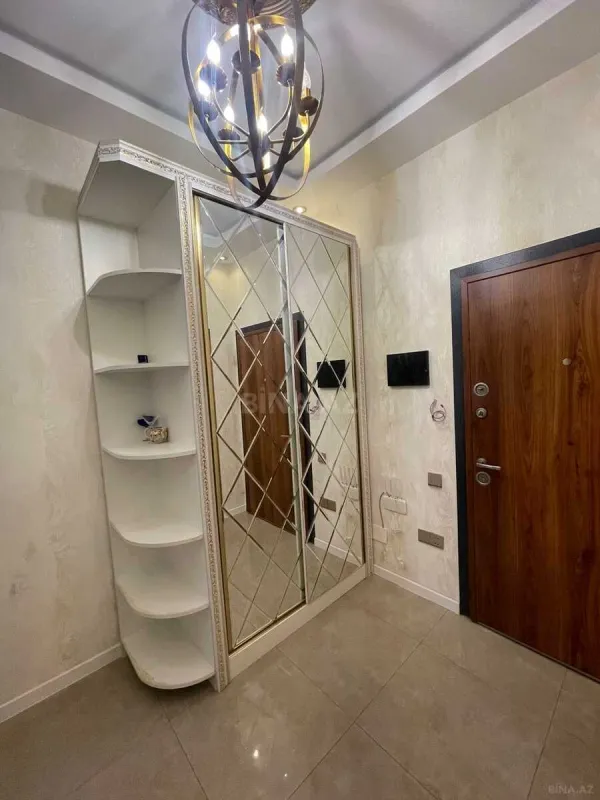 Kirayə verilir 2 otaqlı mənzil 60 m²