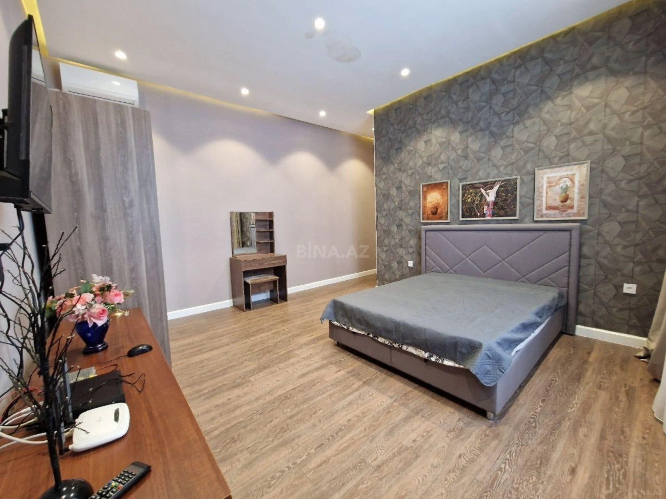 Kirayə verilir 4 otaqlı həyət evi 240 m²