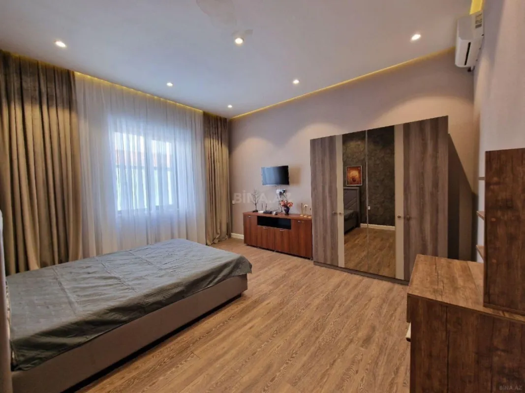 Kirayə verilir 4 otaqlı həyət evi 240 m²