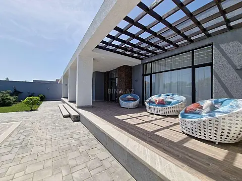 Kirayə verilir 4 otaqlı həyət evi 240 m²