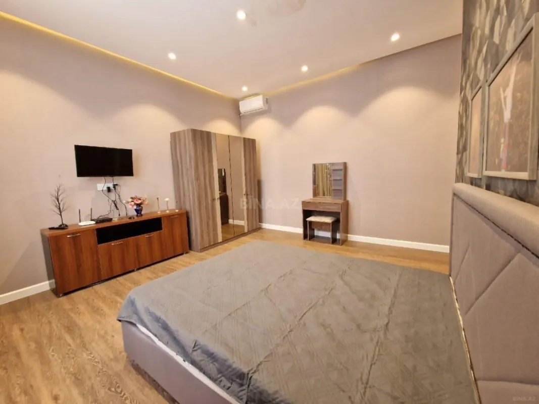 Kirayə verilir 4 otaqlı həyət evi 240 m²