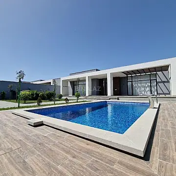 Kirayə verilir 4 otaqlı həyət evi 240 m² — Bakı, Şüvəlan 4 otaq 240.00 m²