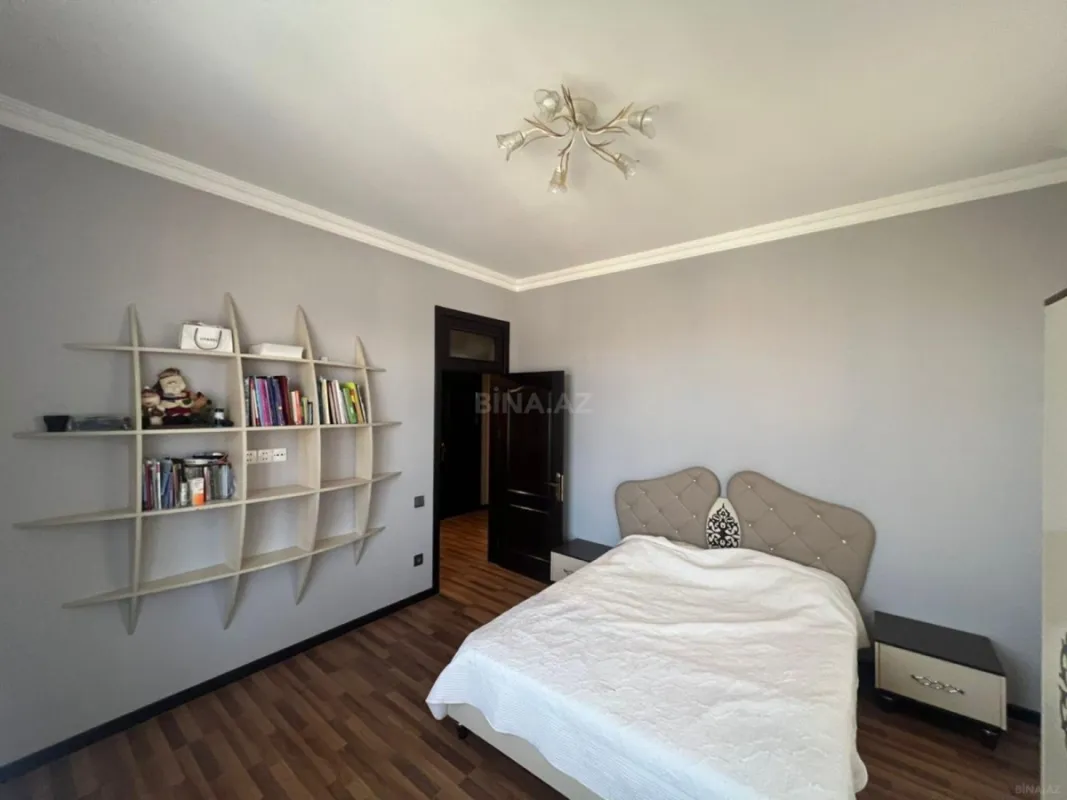 Kirayə verilir 4 otaqlı həyət evi 350 m²