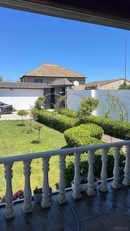 Kirayə verilir 4 otaqlı həyət evi 350 m²