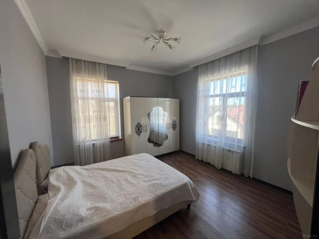 Kirayə verilir 4 otaqlı həyət evi 350 m²