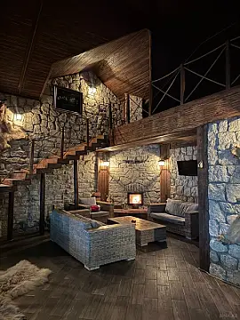 Kirayə verilir 4 otaqlı həyət evi 350 m²