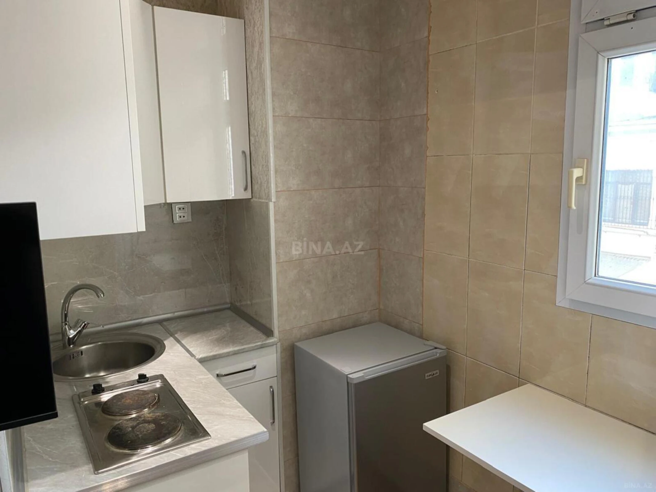 Satılır 1 otaqlı mənzil 9 m²