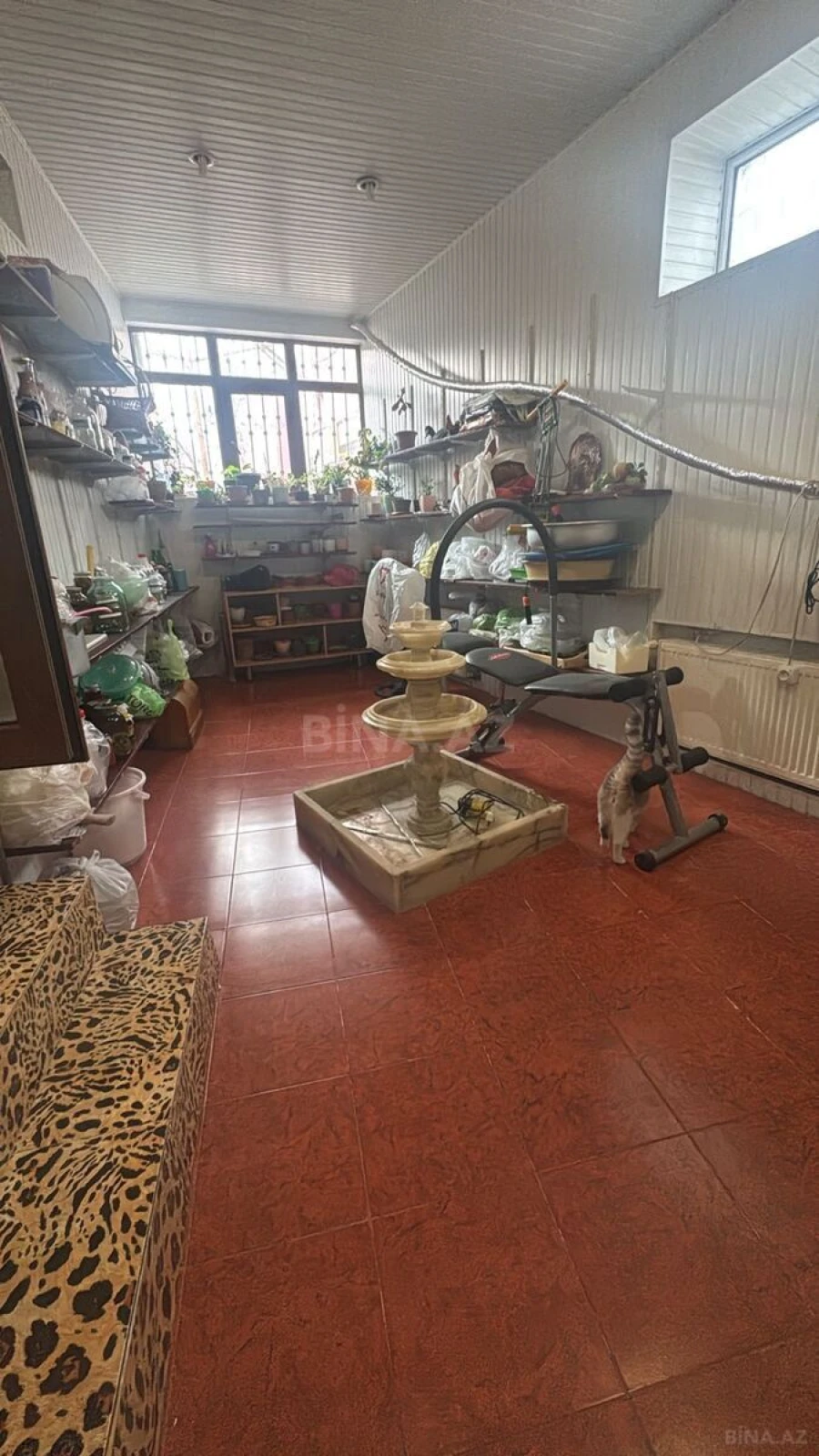 Satılır 5 otaqlı həyət evi 220 m²