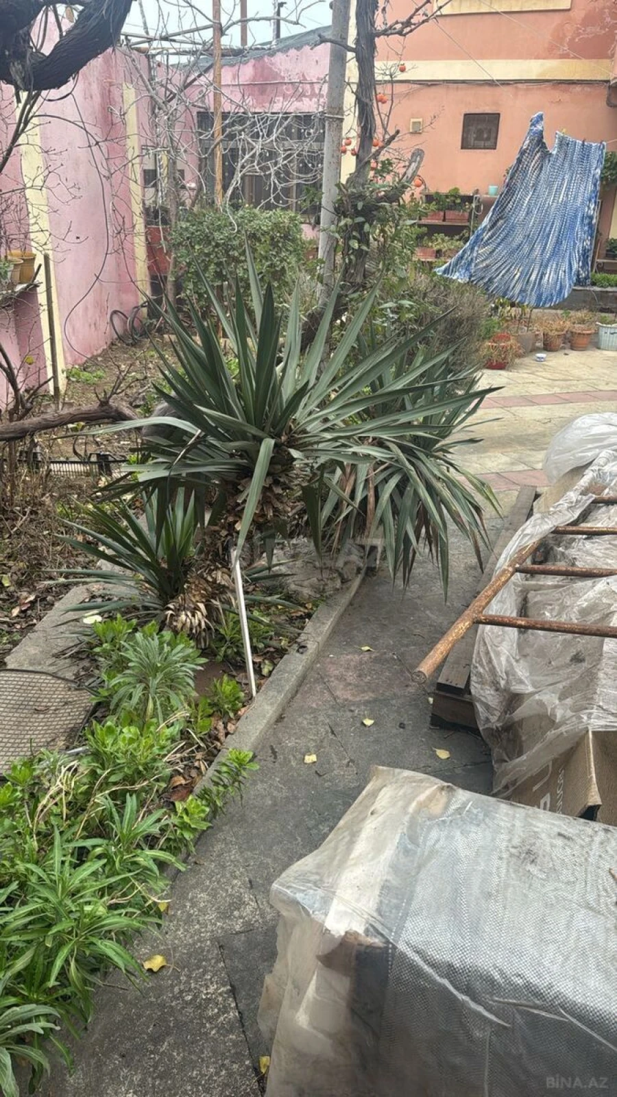 Satılır 5 otaqlı həyət evi 220 m²