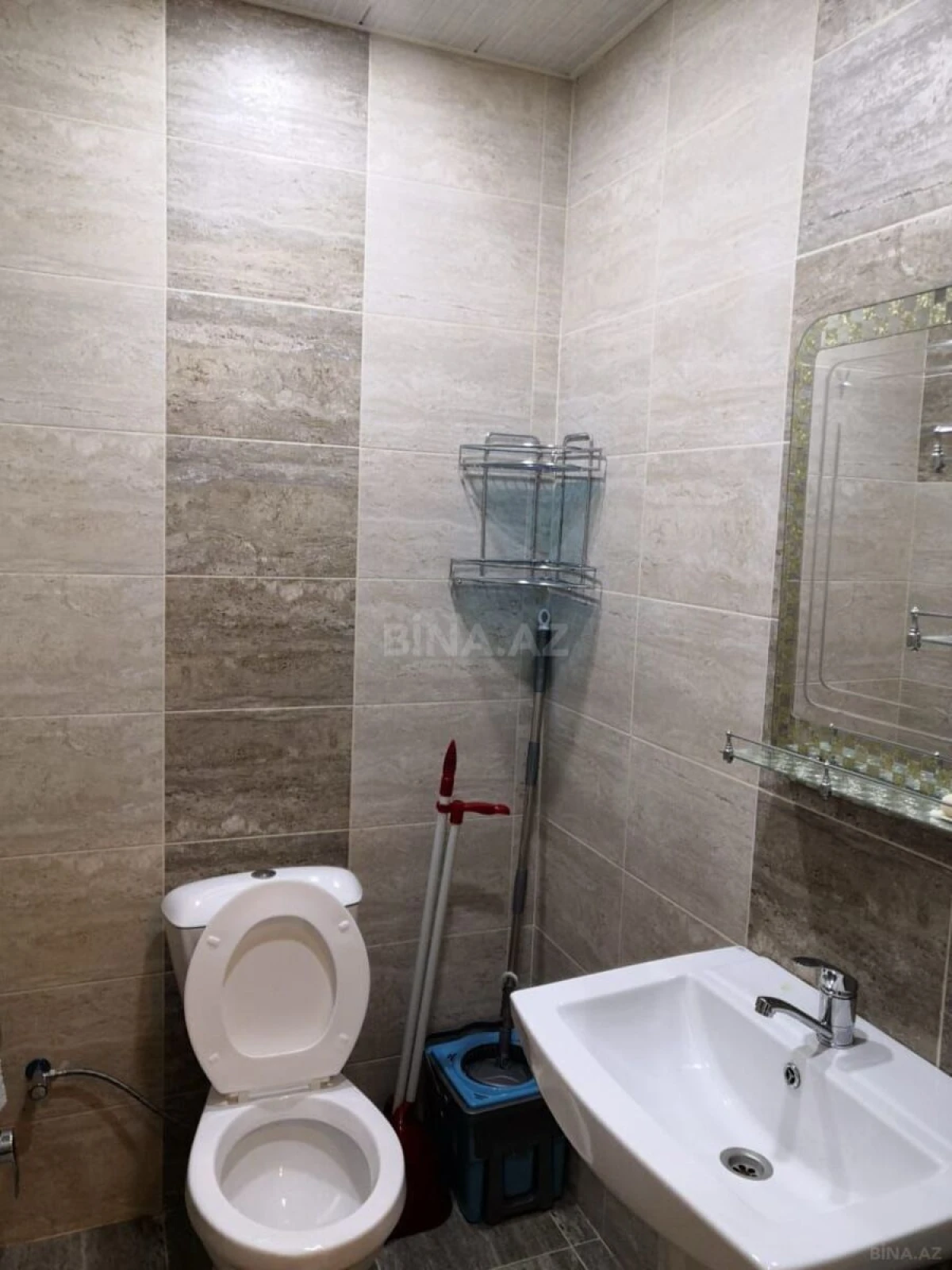 Kirayə verilir 2 otaqlı mənzil 90 m²
