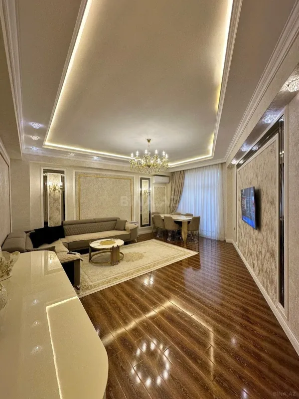 Satılır 2 otaqlı mənzil 68 m²