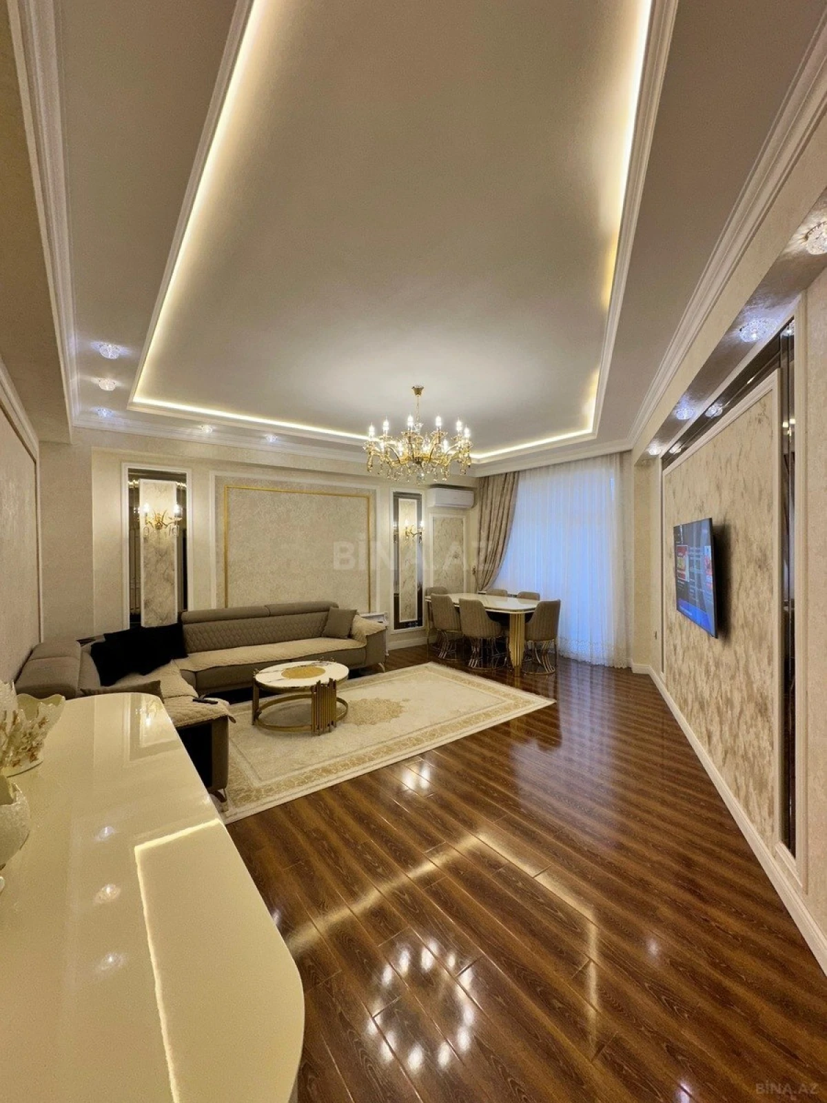 Satılır 2 otaqlı mənzil 68 m²