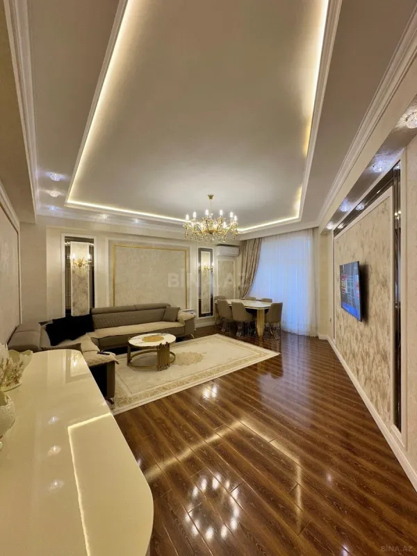 Satılır 2 otaqlı mənzil 68 m²