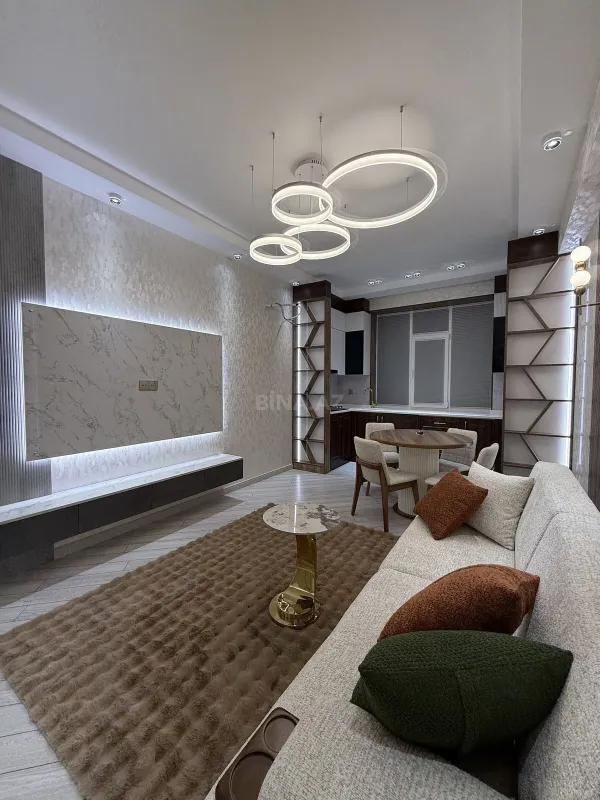 Satılır 2 otaqlı mənzil 53 m²