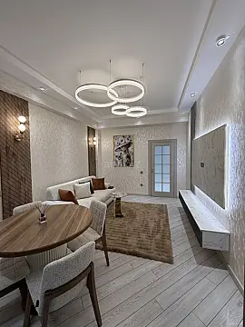 Satılır 2 otaqlı mənzil 53 m² — Bakı, Həzi Aslanov qəs. 2 otaq 53.00 m²