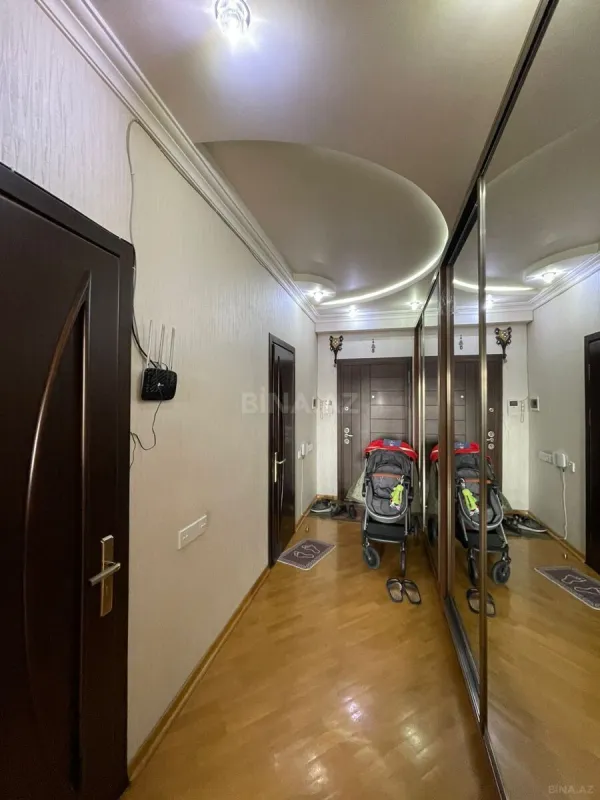 Satılır 2 otaqlı mənzil 90 m²