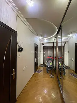 Satılır 2 otaqlı mənzil 90 m²