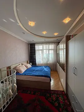 Satılır 2 otaqlı mənzil 90 m²